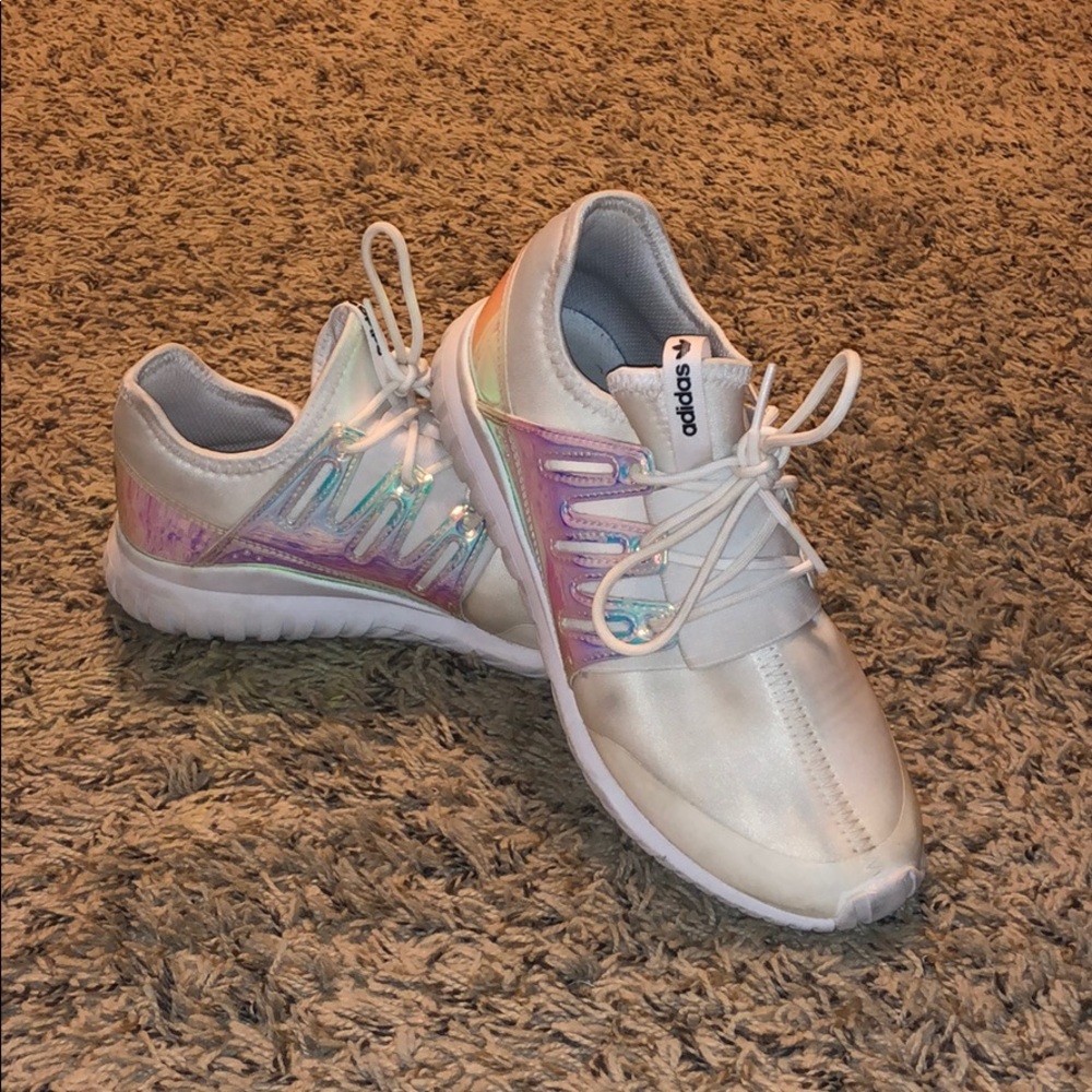 Adidas Tubular Radial Iridescent